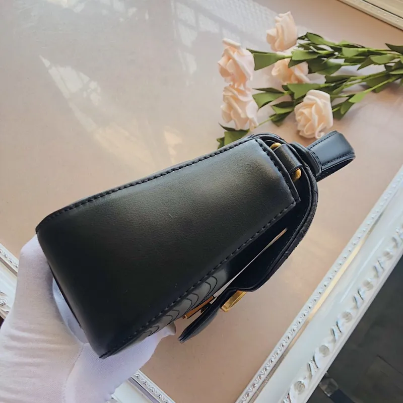 All categories Official website "Brand Women's Bags" Women's Bags 💙 GUCCI Fine imitation Gucci, high imitation Gucci bags, Gucci handbags, 2022 official latest version Gucci crossbody bag, Gucci bag factory, recommended bags, size: 21-15.5-8CM