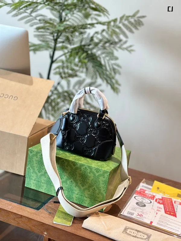 All Categories Official Website "Brand Women's Bags" Women's Bags 💙 GUCCI 2024 Official Website New GUCCI Crossbody Bag