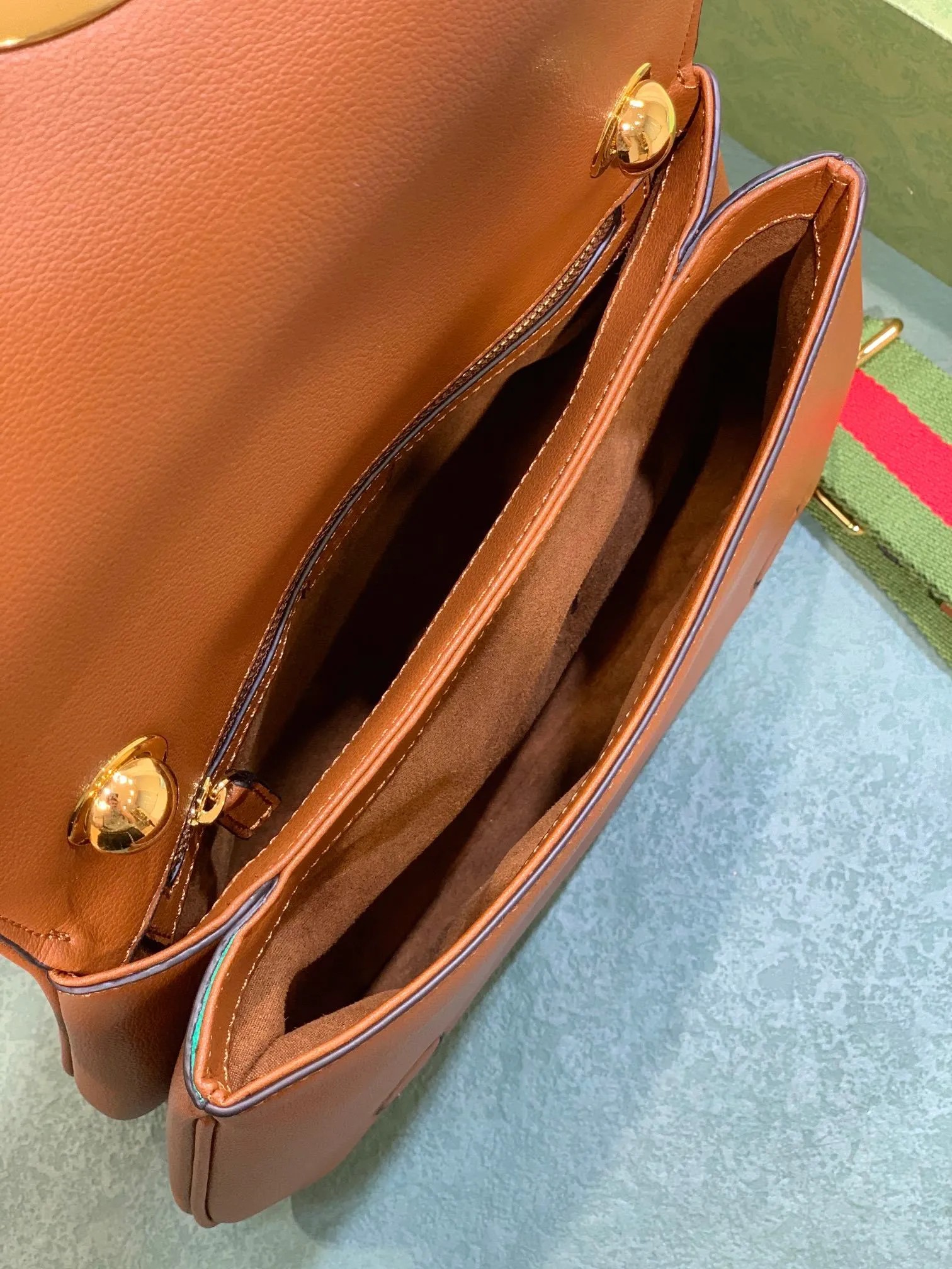 All categories Official website "Brand Women's Bags" Women's Bags 💙 GUCCI 2024 latest GUCCI crossbody bag
