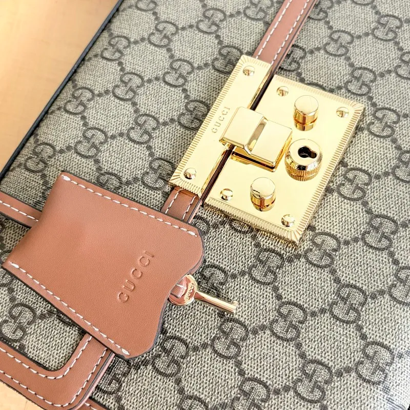 All Categories Official Website "Brand Women's Bags" Women's Bags 💙 GUCCI 2026 New GUCCI Crossbody Bag