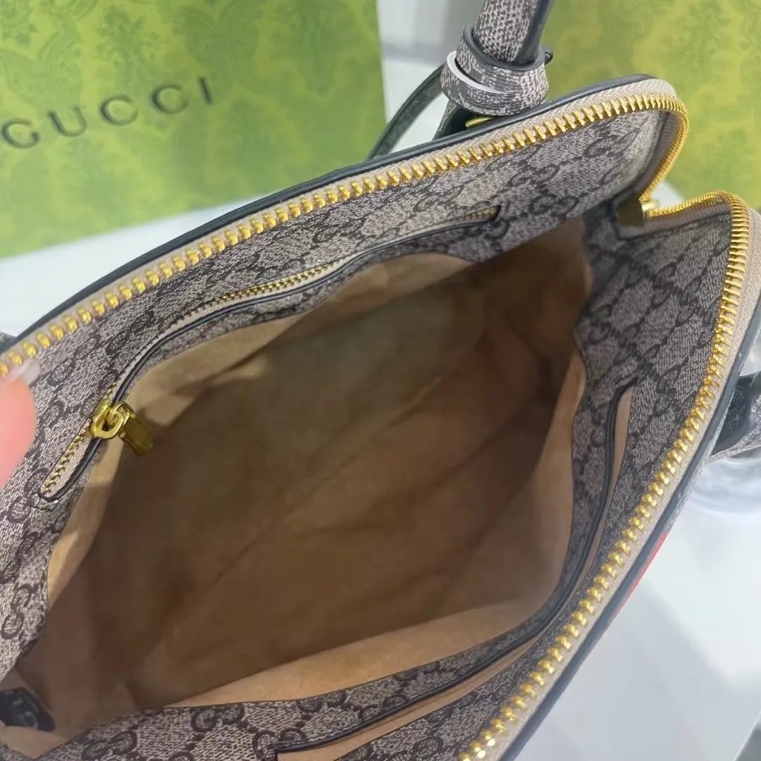 All categories Official website "Brand Women's Bags" Women's Bags 💙 GUCCI 2022 Official New Gucci Handbag Wholesale 58001550 High Quality Specifications: 27-22-12 CM