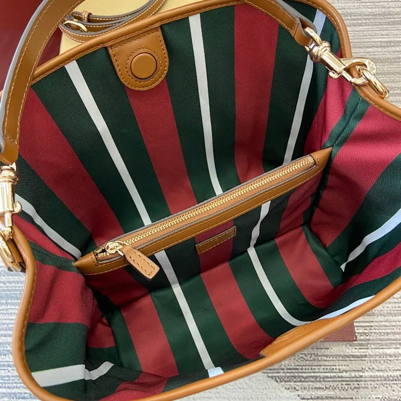 All Categories Official Website "Brand Women's Bags" Women's Bags 💙 GUCCI 2025 New GUCCI Crossbody Bag
