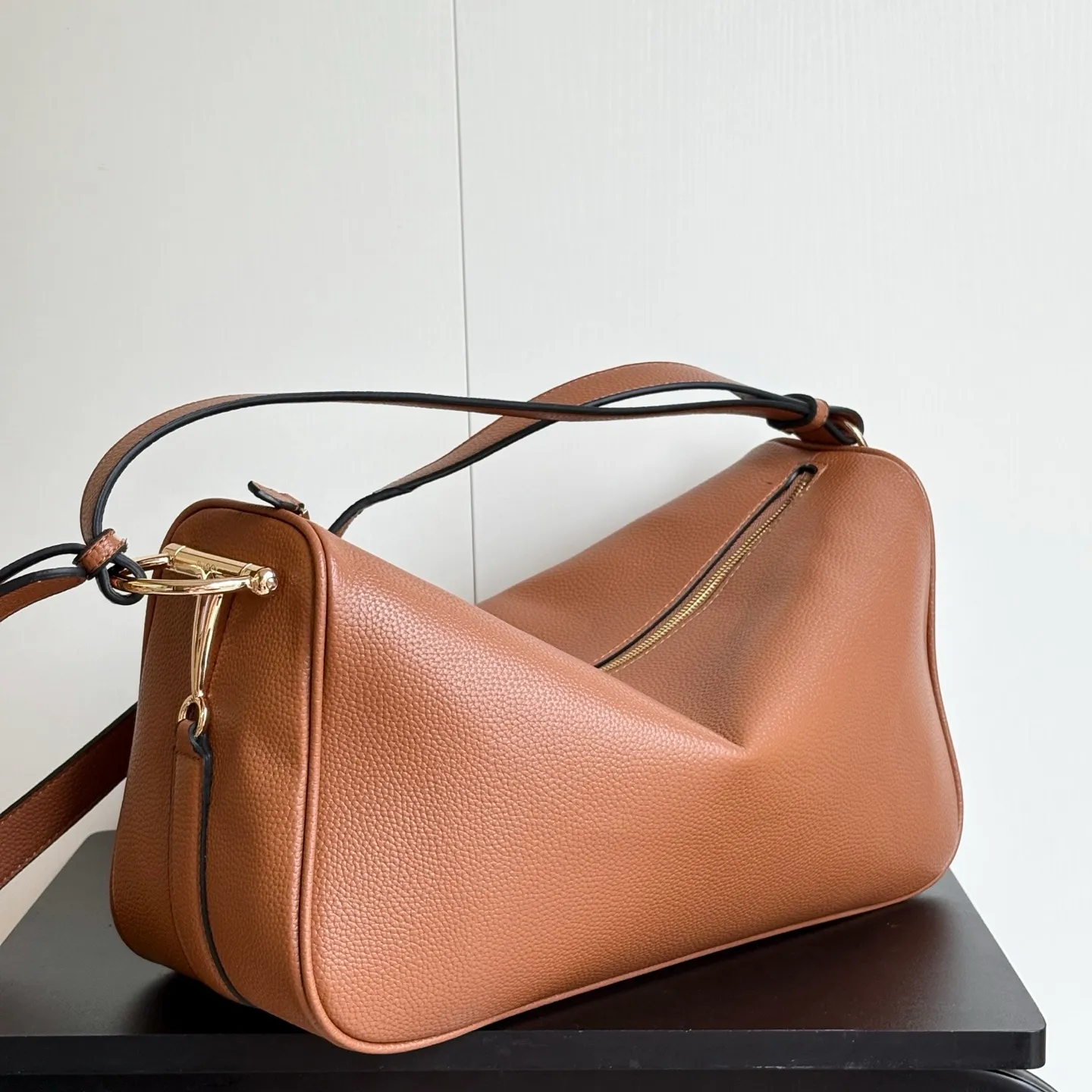 All Categories Official Website "Brand Women's Bags" Women's Bags 💙 GUCCI 2026 New GUCCI Underarm Bag