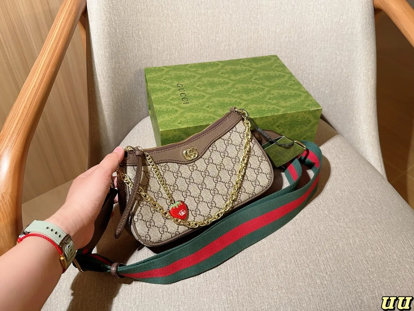 All Categories Official Website "Brand Women's Bags" Women's Bags 💙 GUCCI 2025 New GUCCI Crossbody Bag