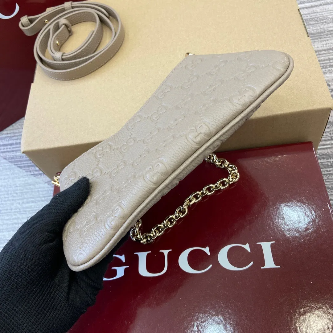 All Categories Official Website "Brand Women's Bags" Women's Bags 💙 GUCCI 2025 New GUCCI Crossbody Bag