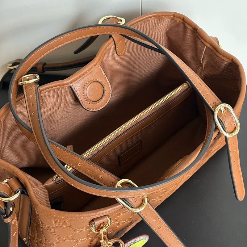 All Categories Official Website "Brand Women's Bags" Women's Bags 💙 GUCCI 2026 New GUCCI Crossbody Bag