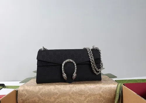 All categories Official website "Brand Women's Bags" Women's Bags 💙 GUCCI 2026 GUCCI new crossbody shoulder bag