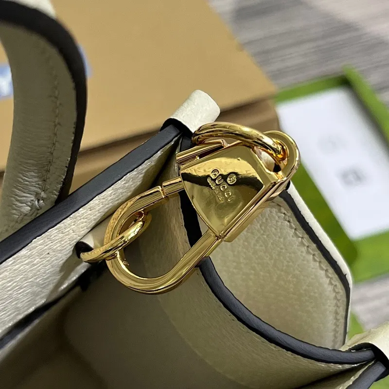 All Categories Official Website "Brand Women's Bags" Women's Bags 💙 GUCCI 2025 New GUCCI Crossbody Bag