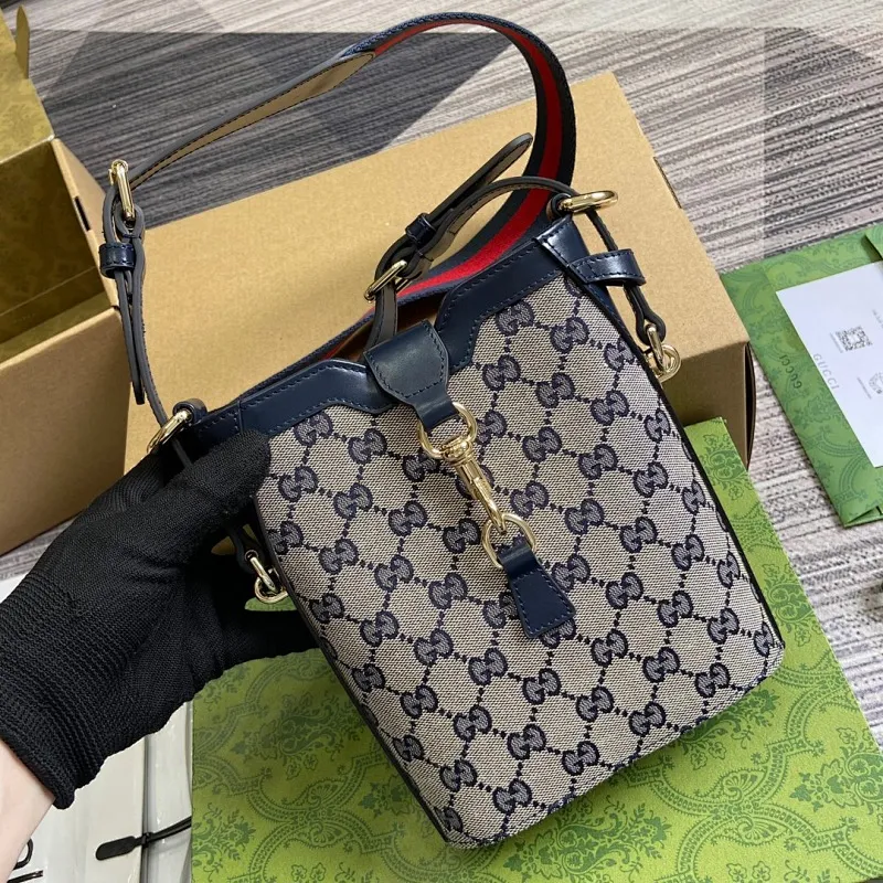 All Categories Official Website "Brand Women's Bags" Women's Bags 💙 GUCCI 2025 New GUCCI Crossbody Bag