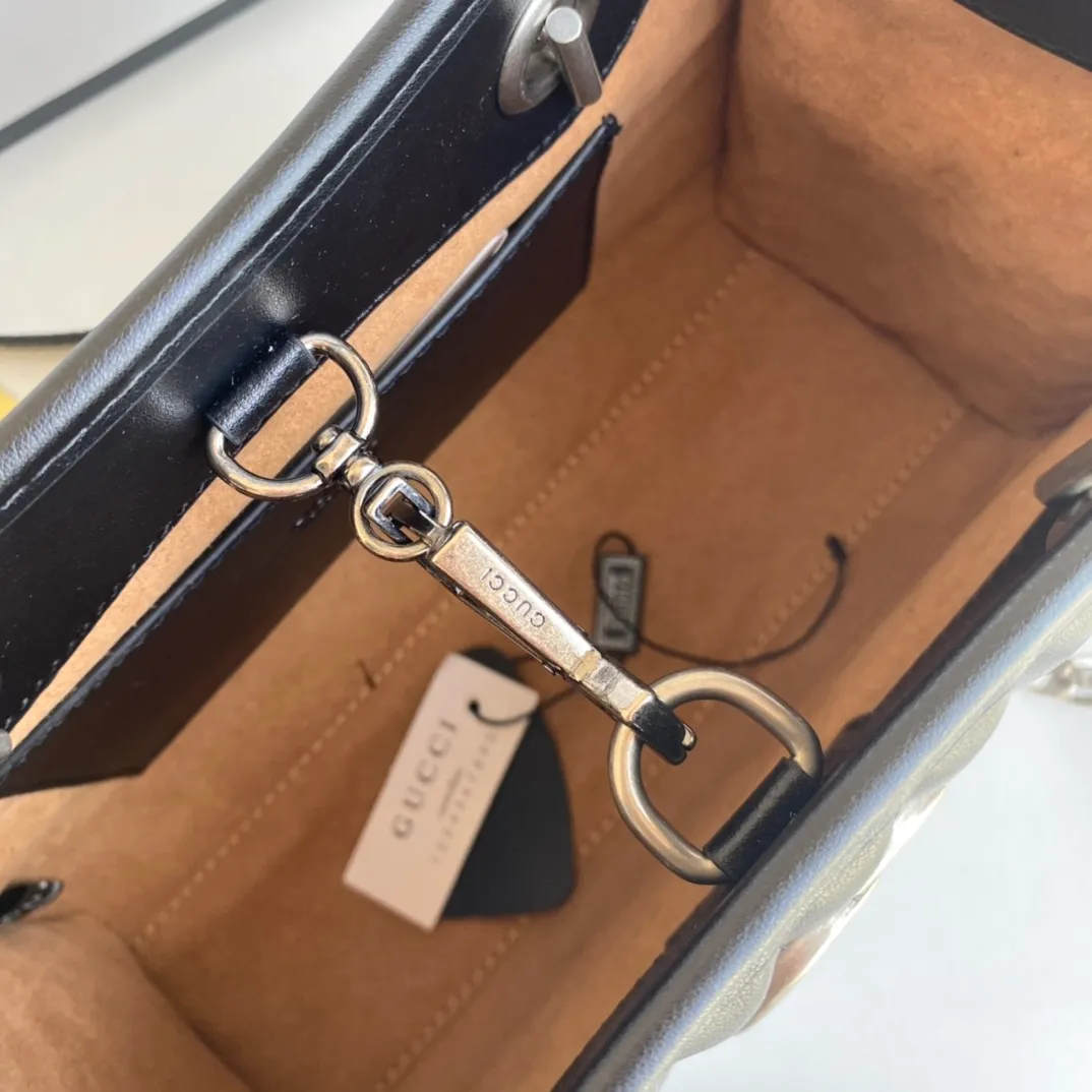 All categories Official website "Brand Women's Bags" Women's Bags 💙 GUCCI 2022 official new Gucci crossbody bag wholesale Original order quality 58002000 Size: 26.5-19-11Cm