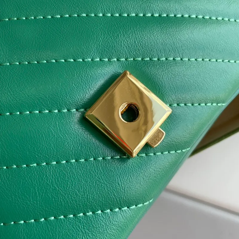 All categories Official website "Brand Women's Bags" Women's Bags 💙 GUCCI 2024 latest GUCCI crossbody bag