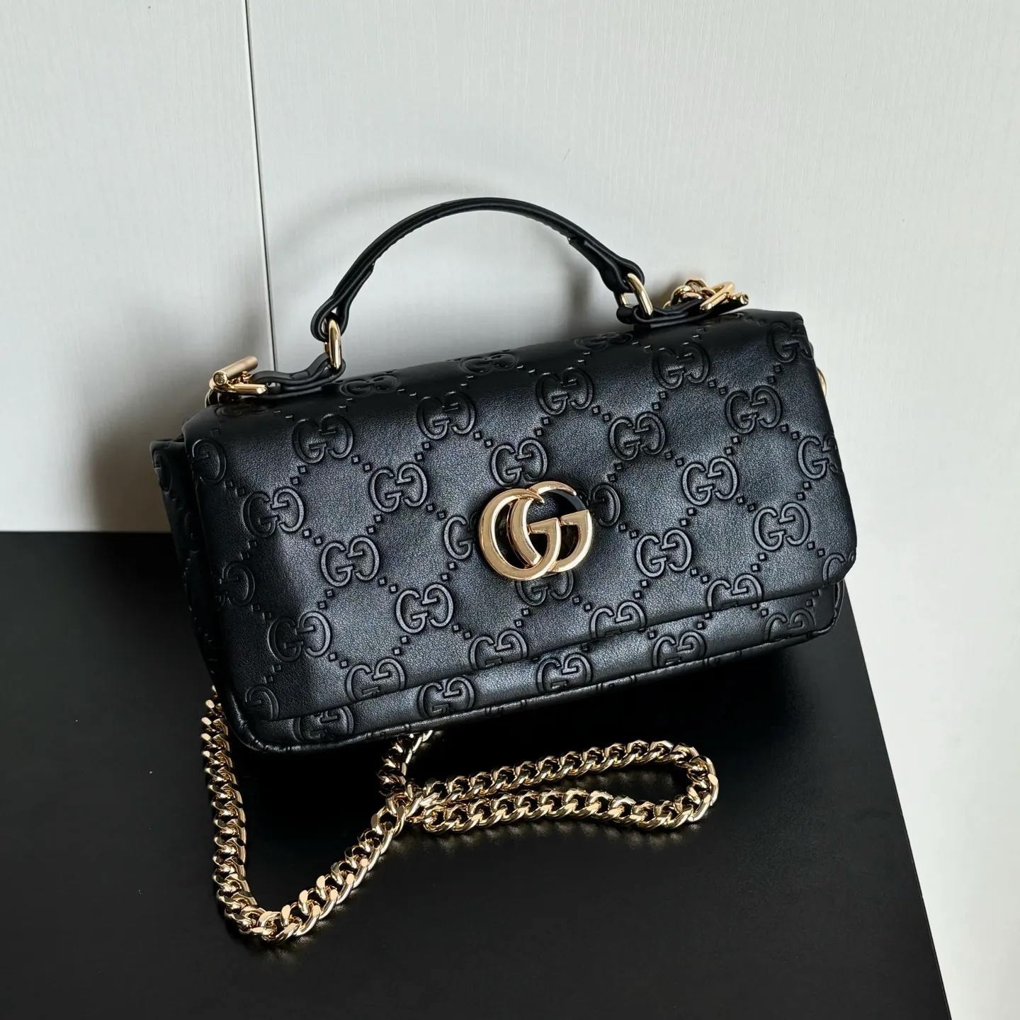 All Categories Official Website "Brand Women's Bags" Women's Bags 💙 GUCCI 2026 New GUCCI Crossbody Bag
