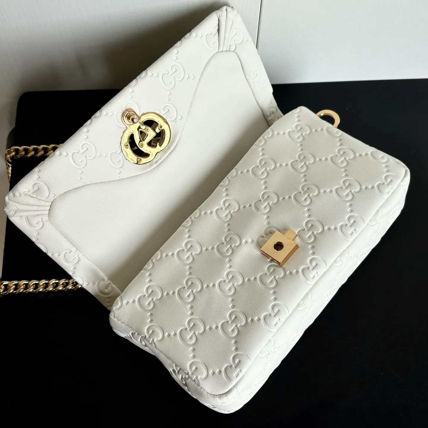 All Categories Official Website "Brand Women's Bags" Women's Bags 💙 GUCCI 2026 New GUCCI Crossbody Bag