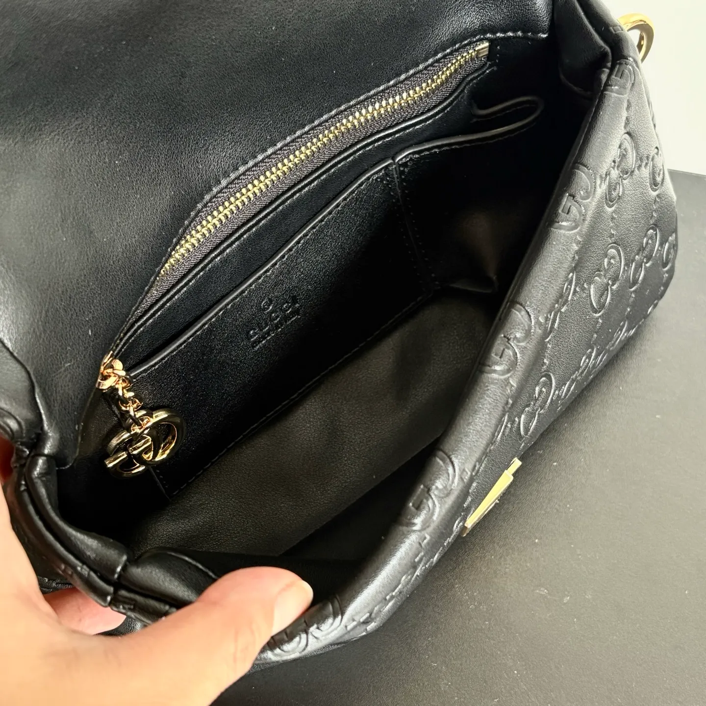 All Categories Official Website "Brand Women's Bags" Women's Bags 💙 GUCCI 2026 New GUCCI Crossbody Bag