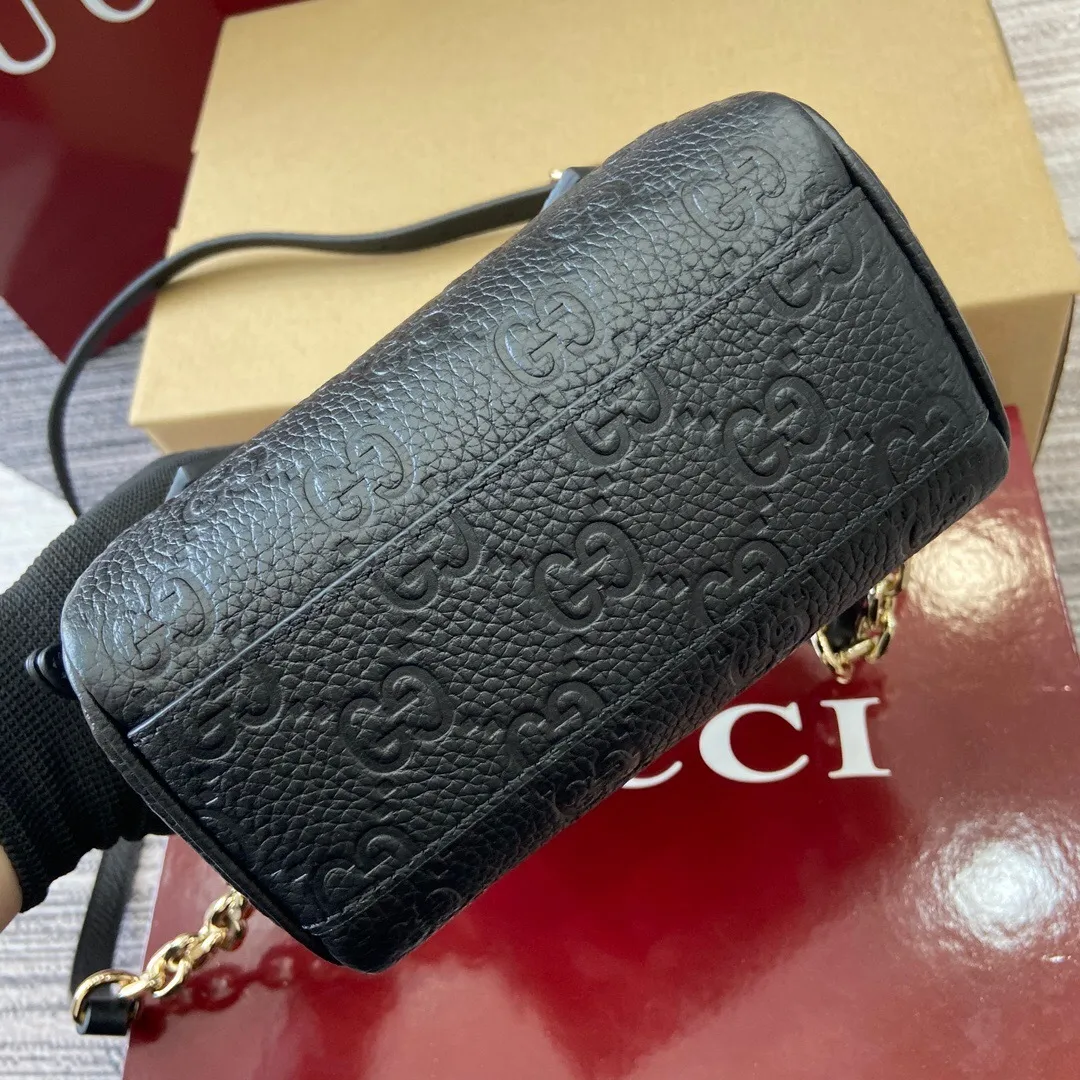 All Categories Official Website "Brand Women's Bags" Women's Bags 💙 GUCCI 2025 New GUCCI Crossbody Bag