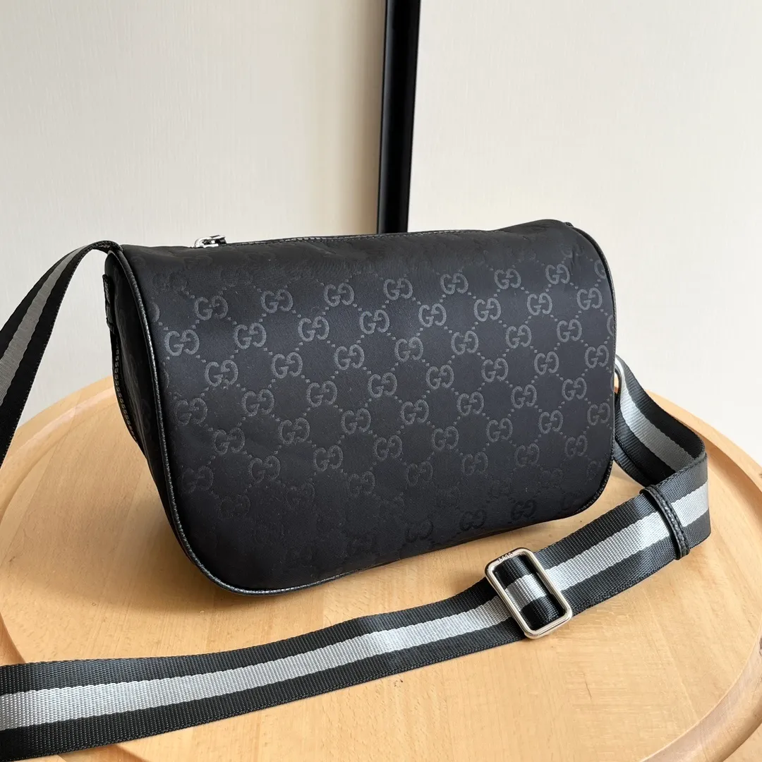 All Categories Official Website "Brand Women's Bags" Women's Bags 💙 GUCCI 2026 New GUCCI Crossbody Bag