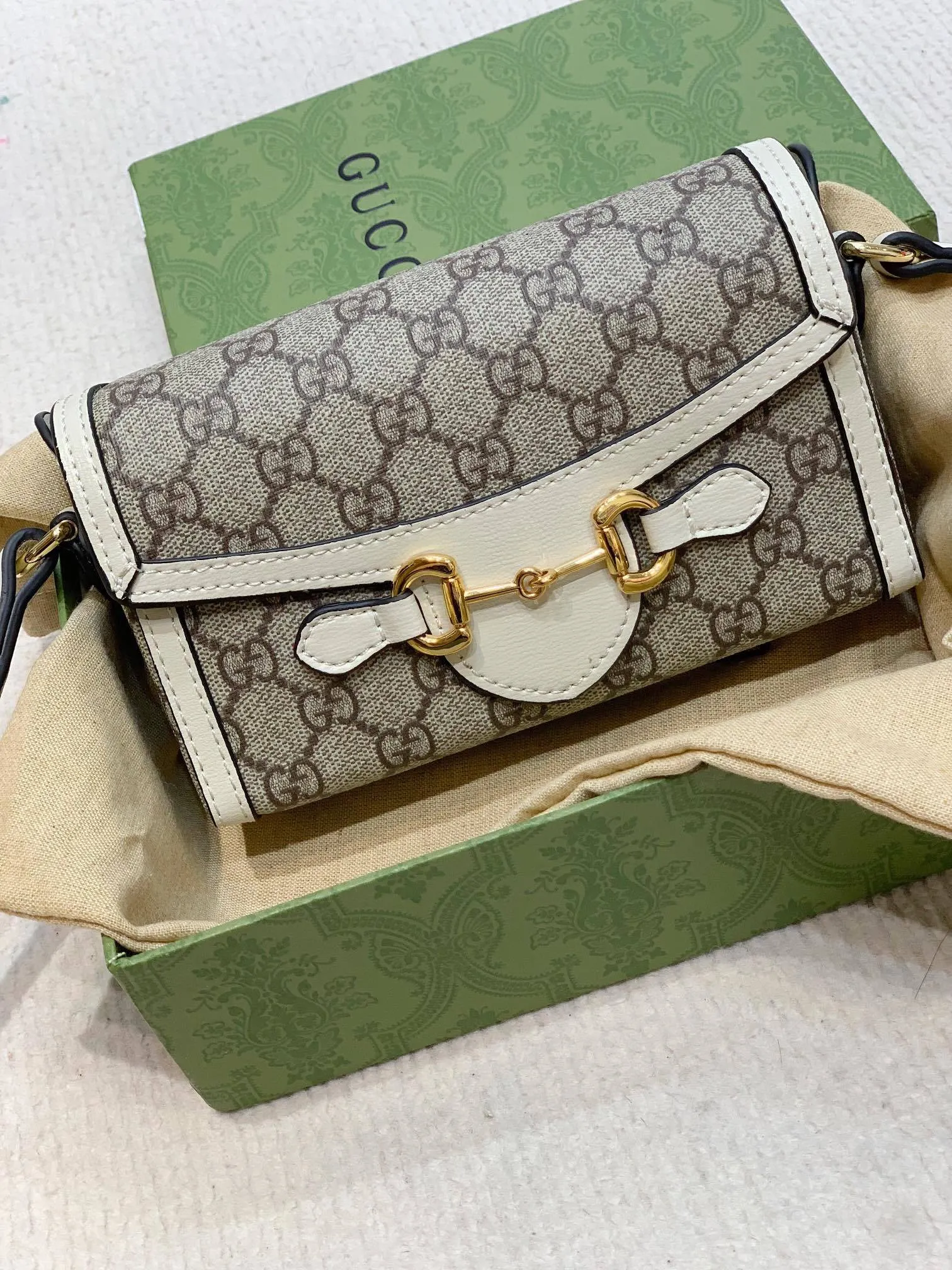 All categories Official website "Brand Women's Bags" Women's Bags 💙 GUCCI 2023 latest GUCCI crossbody bag