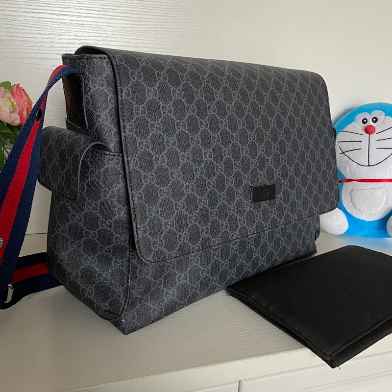 All Categories Official Website "Brand Women's Bags" Women's Bags 💙 GUCCI 2026 New GUCCI Crossbody Bag