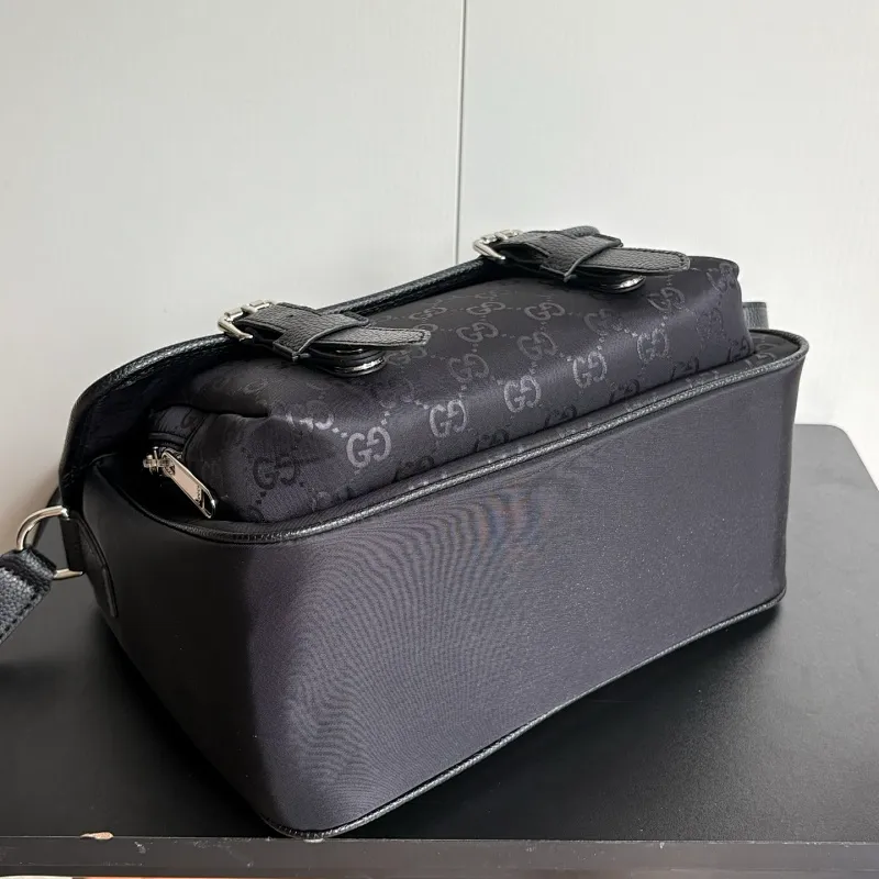 All Categories Official Website "Brand Women's Bags" Women's Bags 💙 GUCCI 2026 New GUCCI Crossbody Bag
