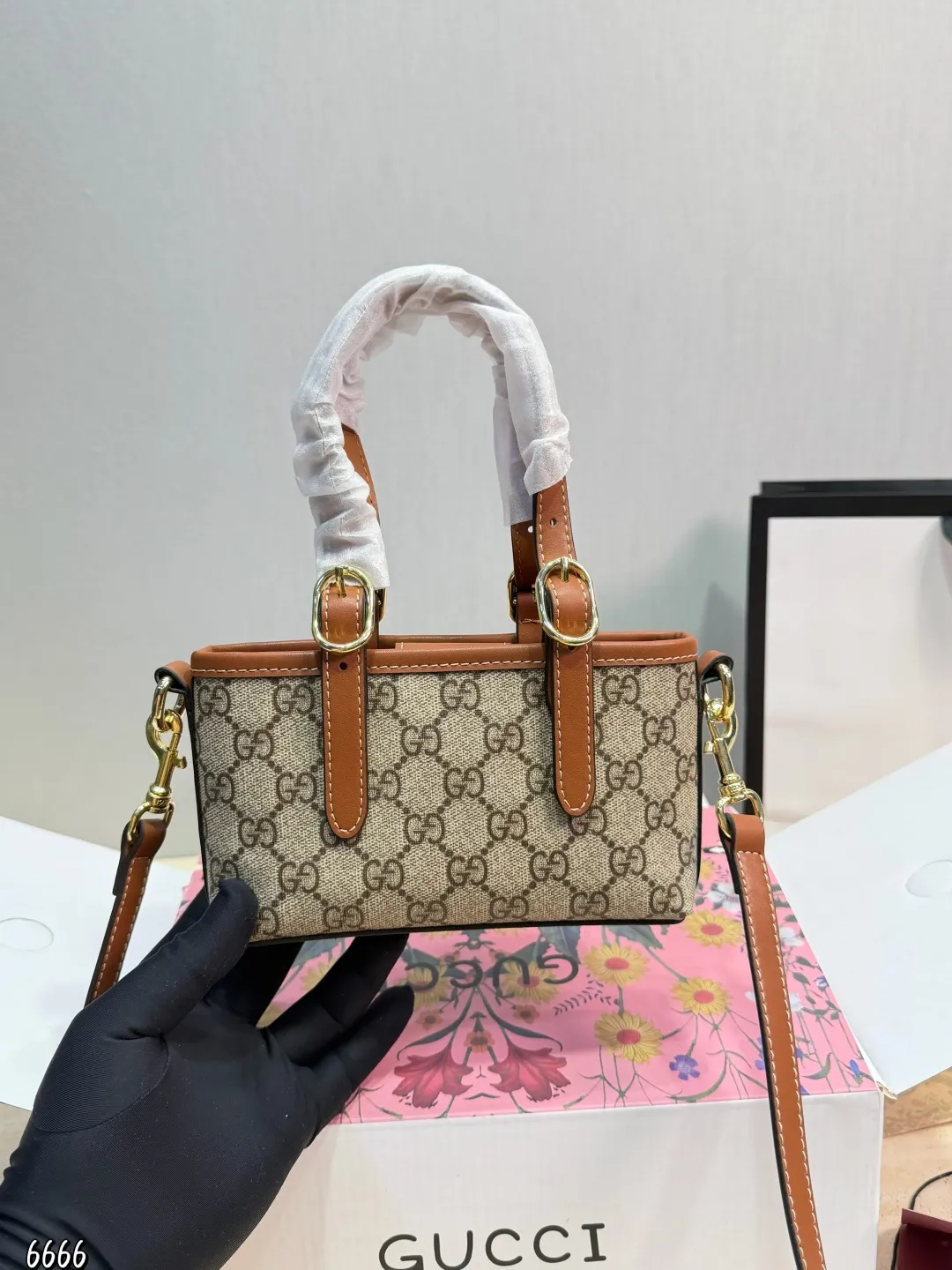 All Categories Official Website "Brand Women's Bags" Women's Bags 💙 GUCCI 2026 New GUCCI Crossbody Bag