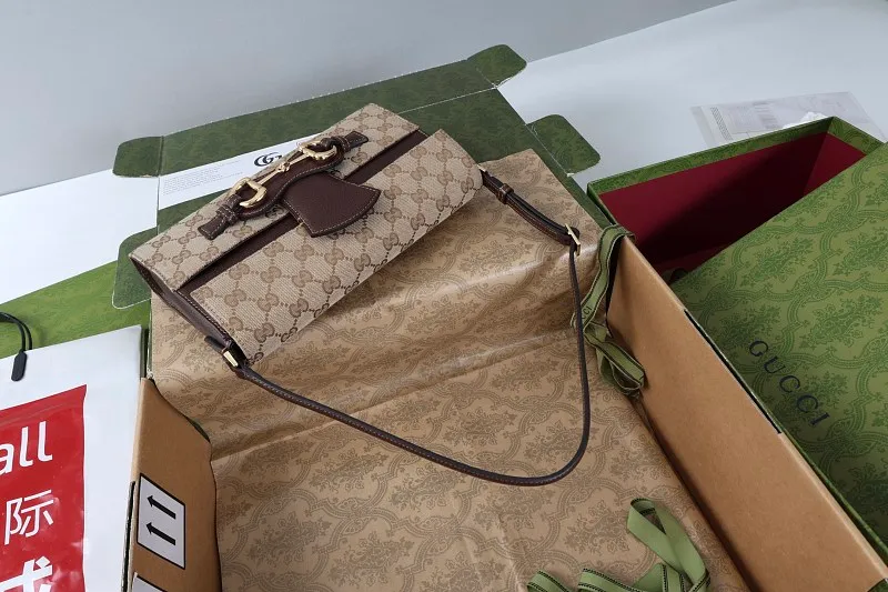 All categories Official website "Brand Women's Bags" Women's Bags 💙 GUCCI 2026 GUCCI new crossbody shoulder bag