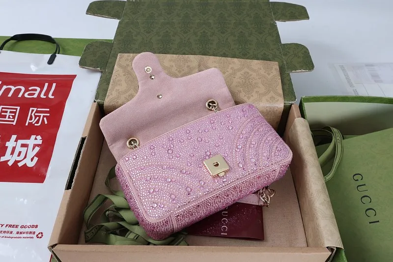 All categories Official website "Brand Women's Bags" Women's Bags 💙 GUCCI 2026 GUCCI new crossbody shoulder bag
