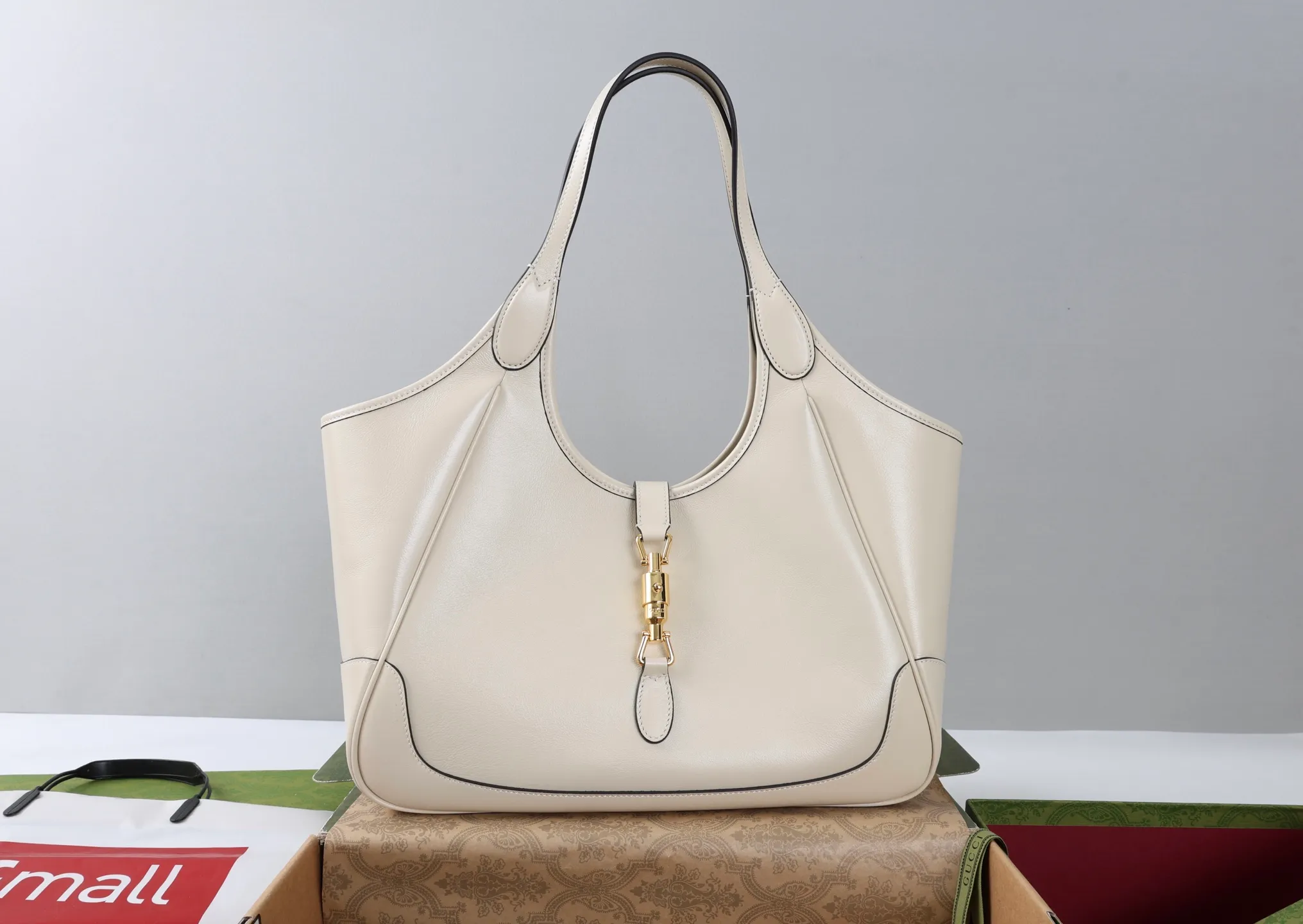 All Categories Official Website "Brand Women's Bags" Women's Bags 💙 GUCCI 2026 GUCCI New Handbag Shoulder Bag
