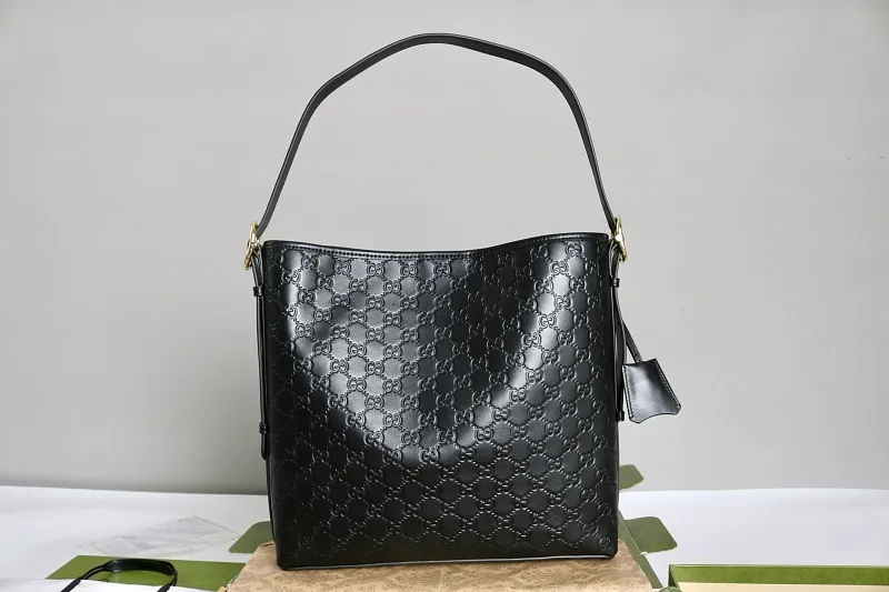 All categories Official website "Brand Women's Bags" Women's Bags 💙 GUCCI 2026 GUCCI new crossbody shoulder bag