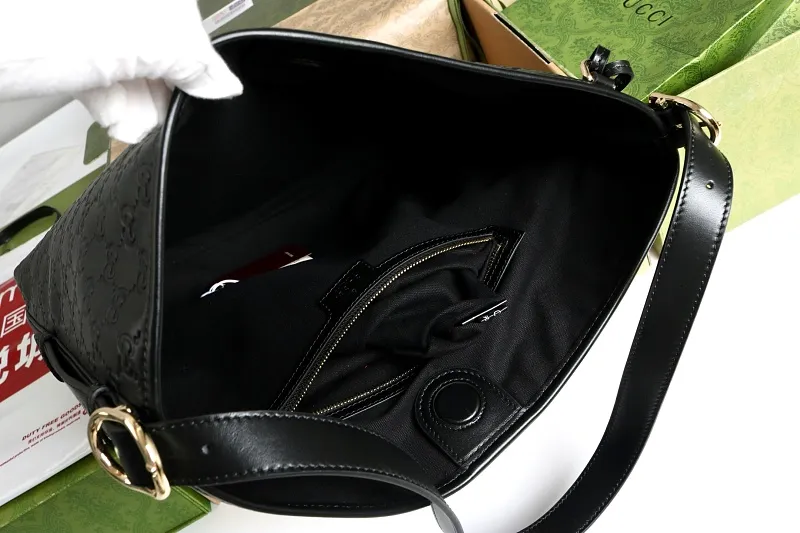 All categories Official website "Brand Women's Bags" Women's Bags 💙 GUCCI 2026 GUCCI new crossbody shoulder bag