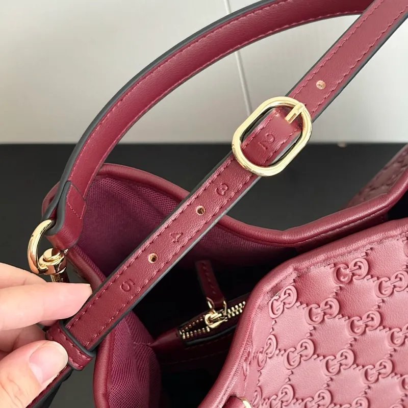All Categories Official Website "Brand Women's Bags" Women's Bags 💙 GUCCI 2026 New GUCCI Crossbody Bag