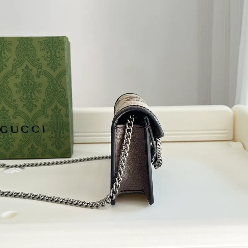 All categories Official website "Brand Women's Bags" Women's Bags 💙 GUCCI 2024 latest GUCCI crossbody bag