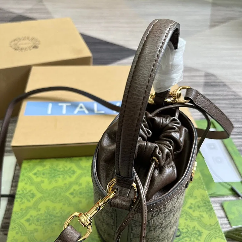 All Categories Official Website "Brand Women's Bags" Women's Bags 💙 GUCCI 2025 New GUCCI Crossbody Bag