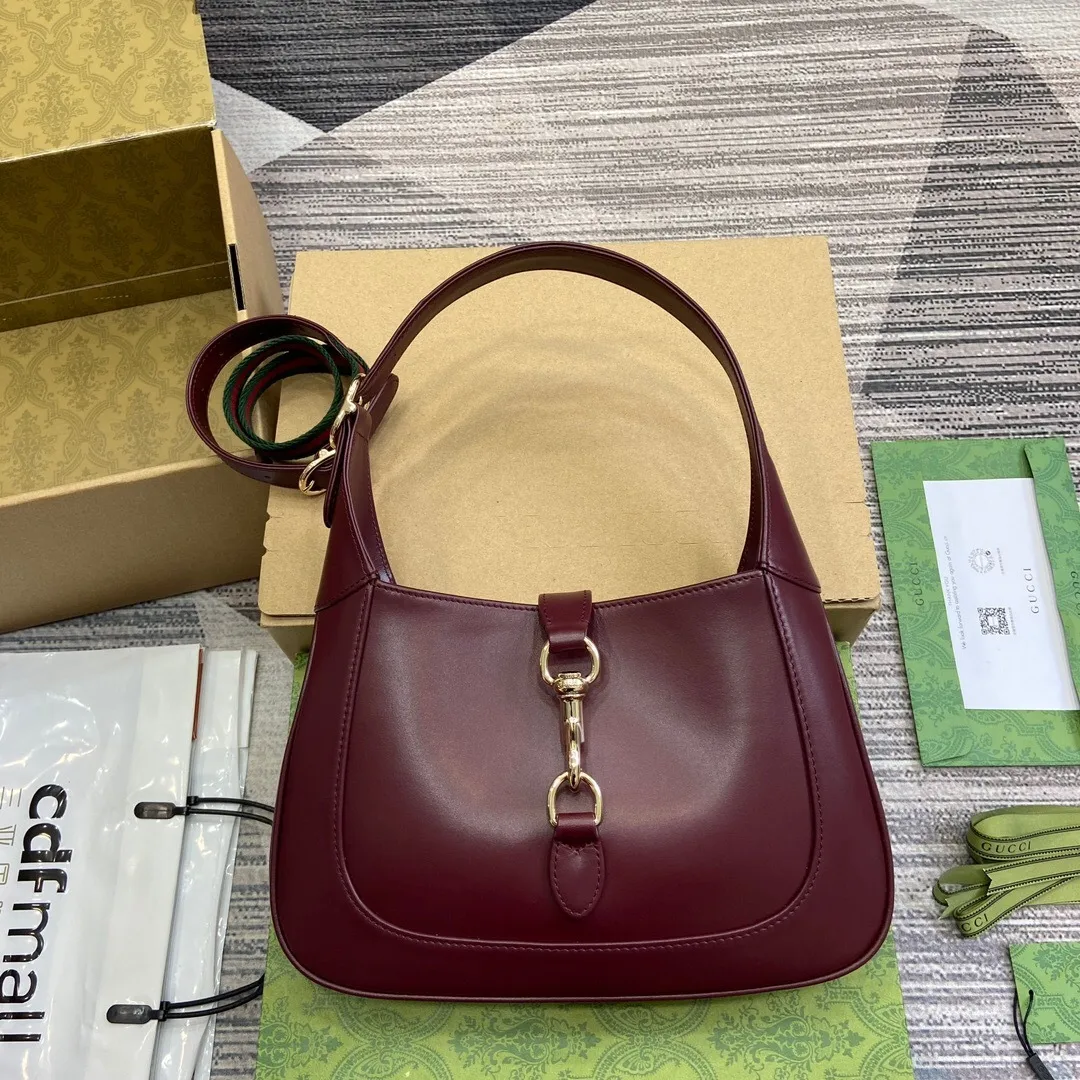 All categories Official website "Brand Women's Bags" Women's Bags 💙 GUCCI 2025 new GUCCI armpit bag