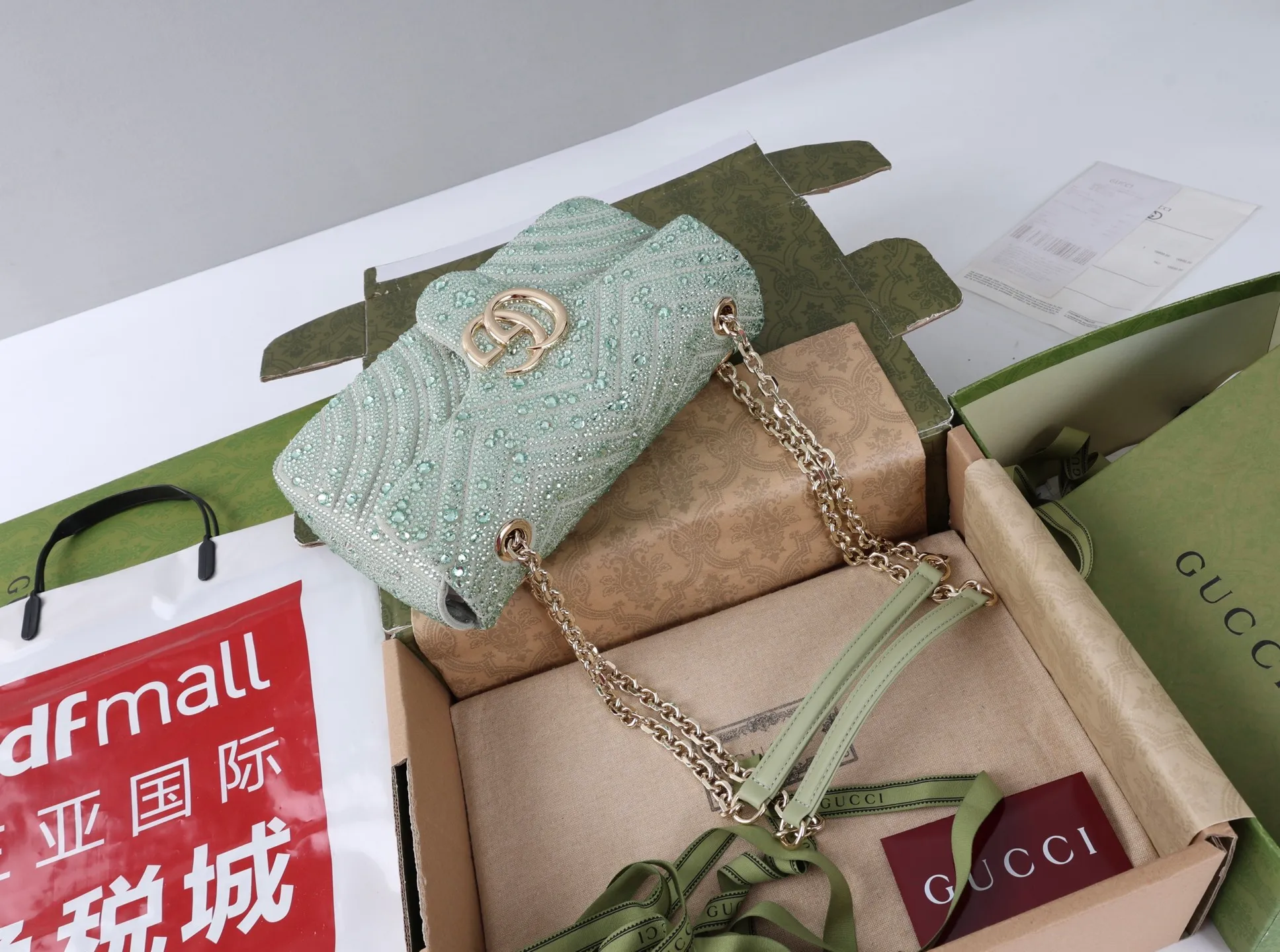 All categories Official website "Brand Women's Bags" Women's Bags 💙 GUCCI 2026 GUCCI new crossbody shoulder bag