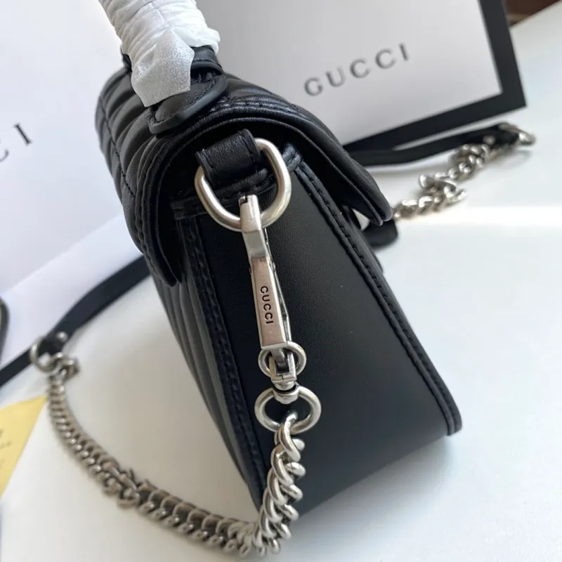All categories Official website "Brand Women's Bags" Women's Bags 💙 GUCCI 2022 official new Gucci crossbody bag wholesale Original order quality 58002000 Size: 21-15.5-8 Cm