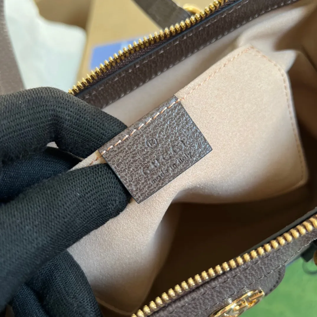 All Categories Official Website "Brand Women's Bags" Women's Bags 💙 GUCCI 2025 New GUCCI Crossbody Bag