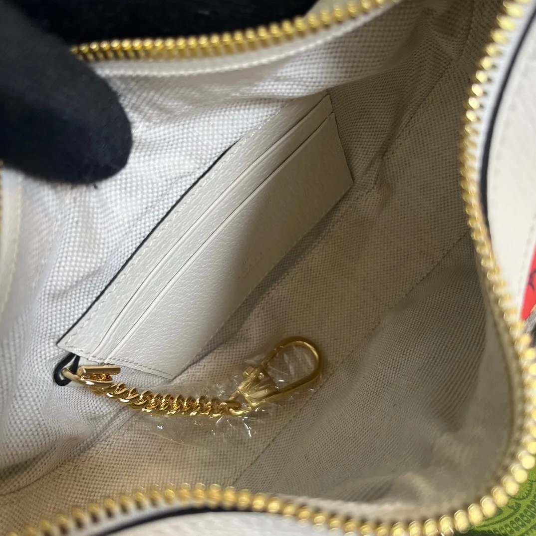 All categories Official website "Brand Women's Bags" Women's Bags 💙 GUCCI 2025 new GUCCI armpit bag