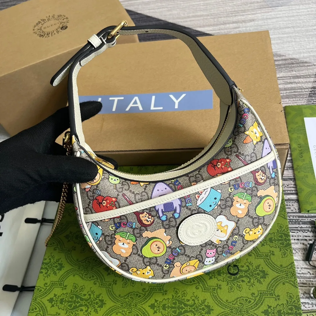 All categories Official website "Brand Women's Bags" Women's Bags 💙 GUCCI 2025 new GUCCI armpit bag