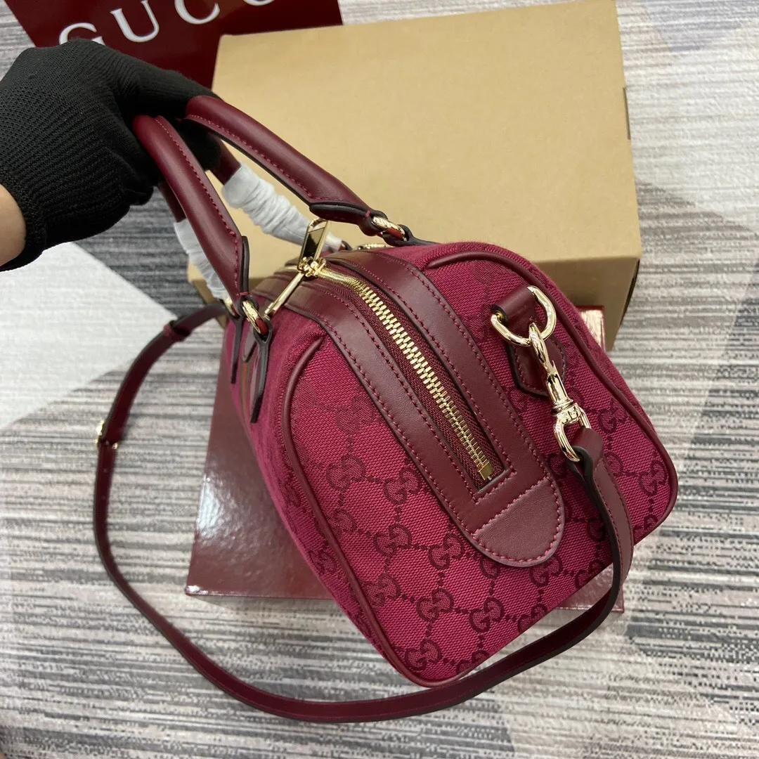 All Categories Official Website "Brand Women's Bags" Women's Bags 💙 GUCCI 2025 New GUCCI Crossbody Bag