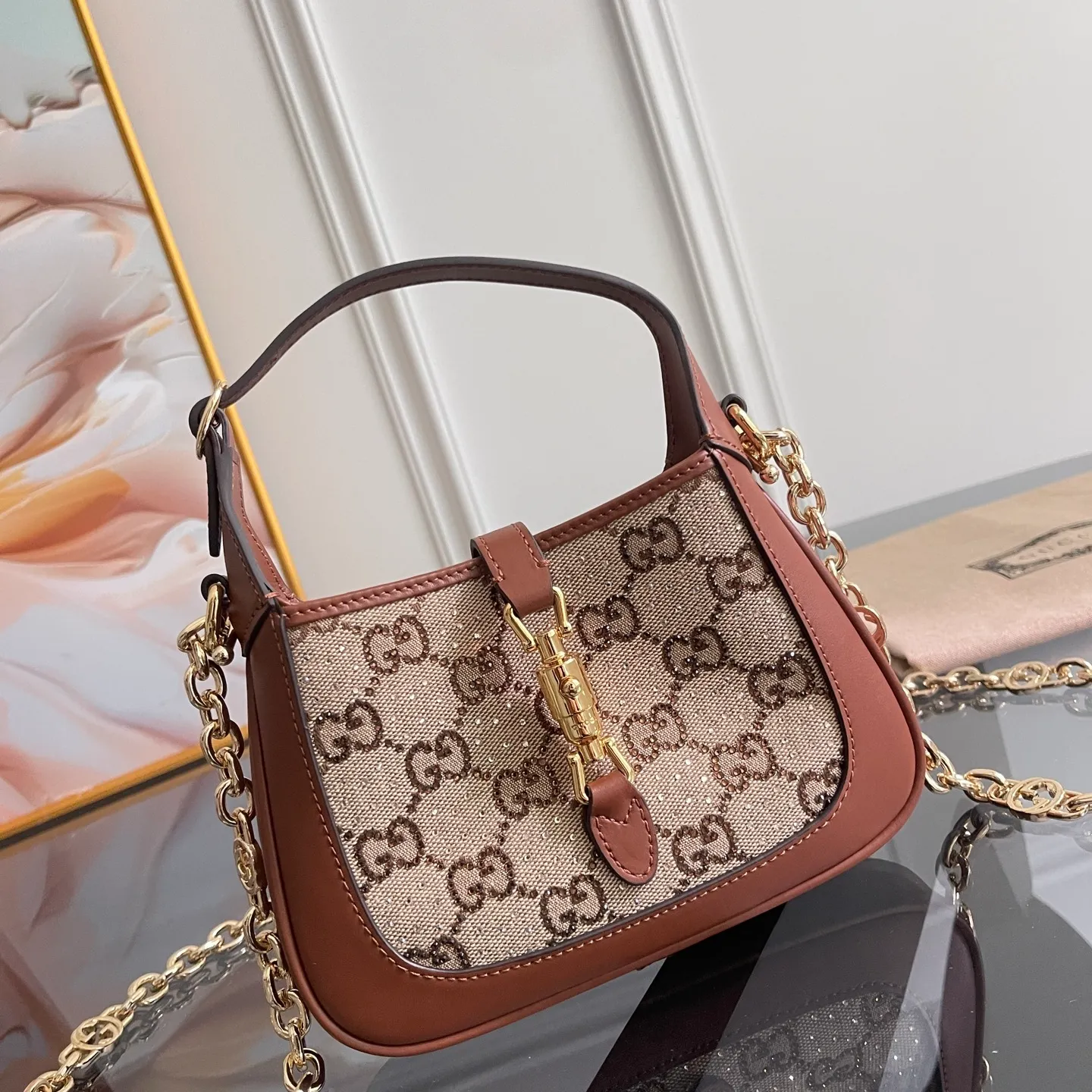 All Categories Official Website "Brand Women's Bags" Women's Bags 💙 GUCCI 2025 New GUCCI Crossbody Bag