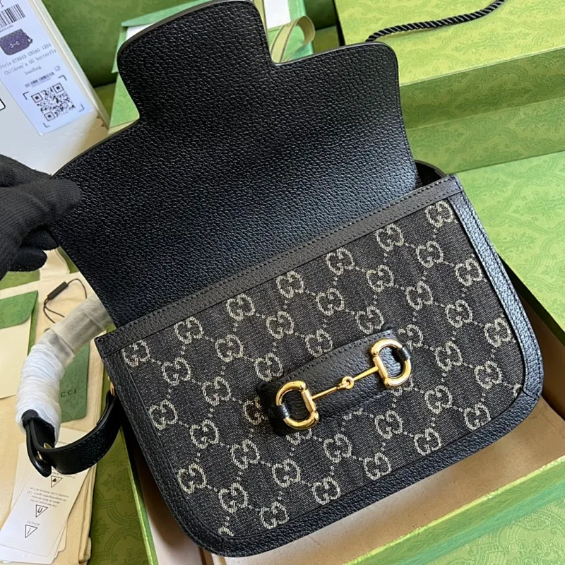 All categories Official website "Brand Women's Bags" Women's Bags 💙 GUCCI 2022 official new Gucci crossbody bag wholesale Original order quality 58001900 Size: 25-18-8Cm