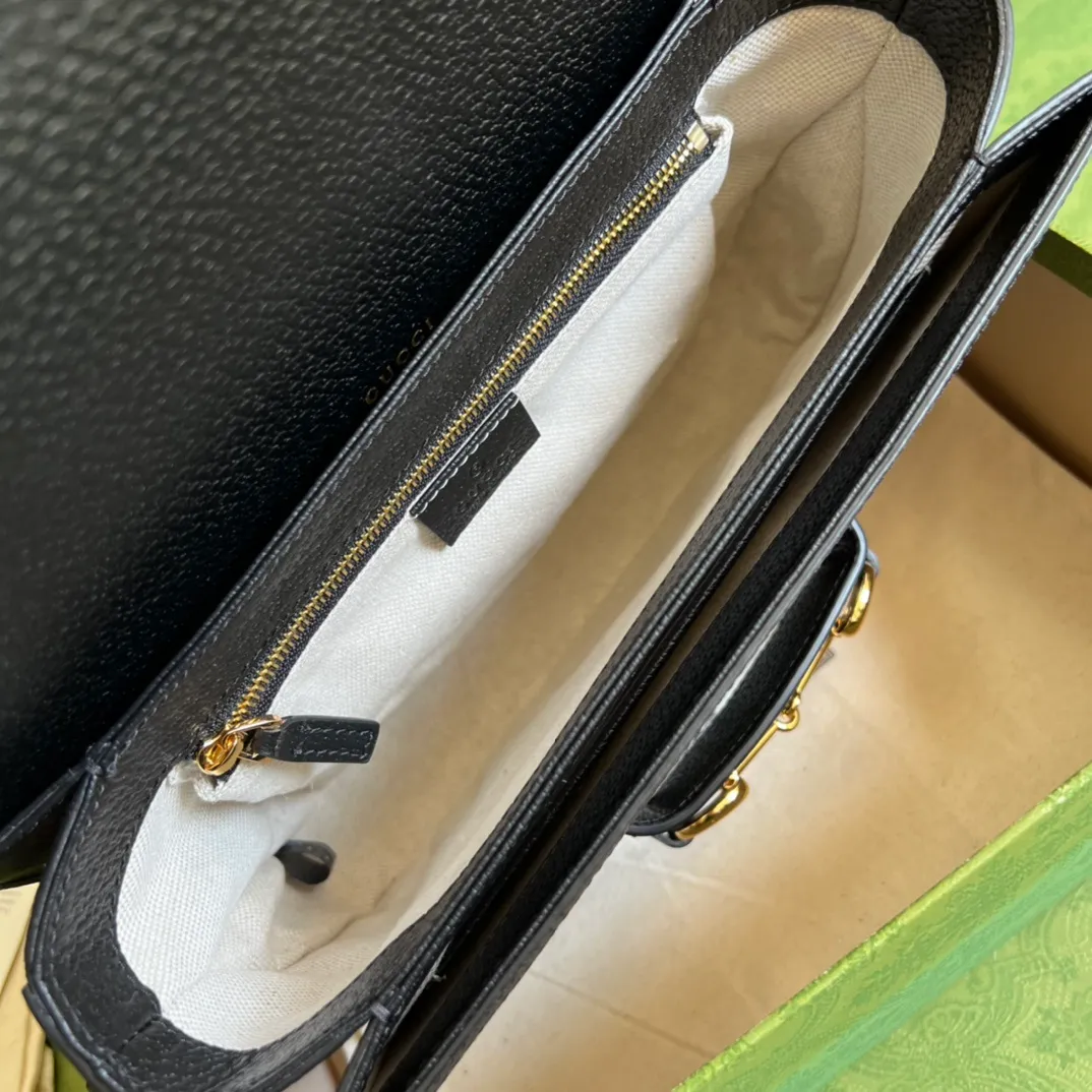 All categories Official website "Brand Women's Bags" Women's Bags 💙 GUCCI 2022 official new Gucci crossbody bag wholesale Original order quality 58001900 Size: 25-18-8Cm