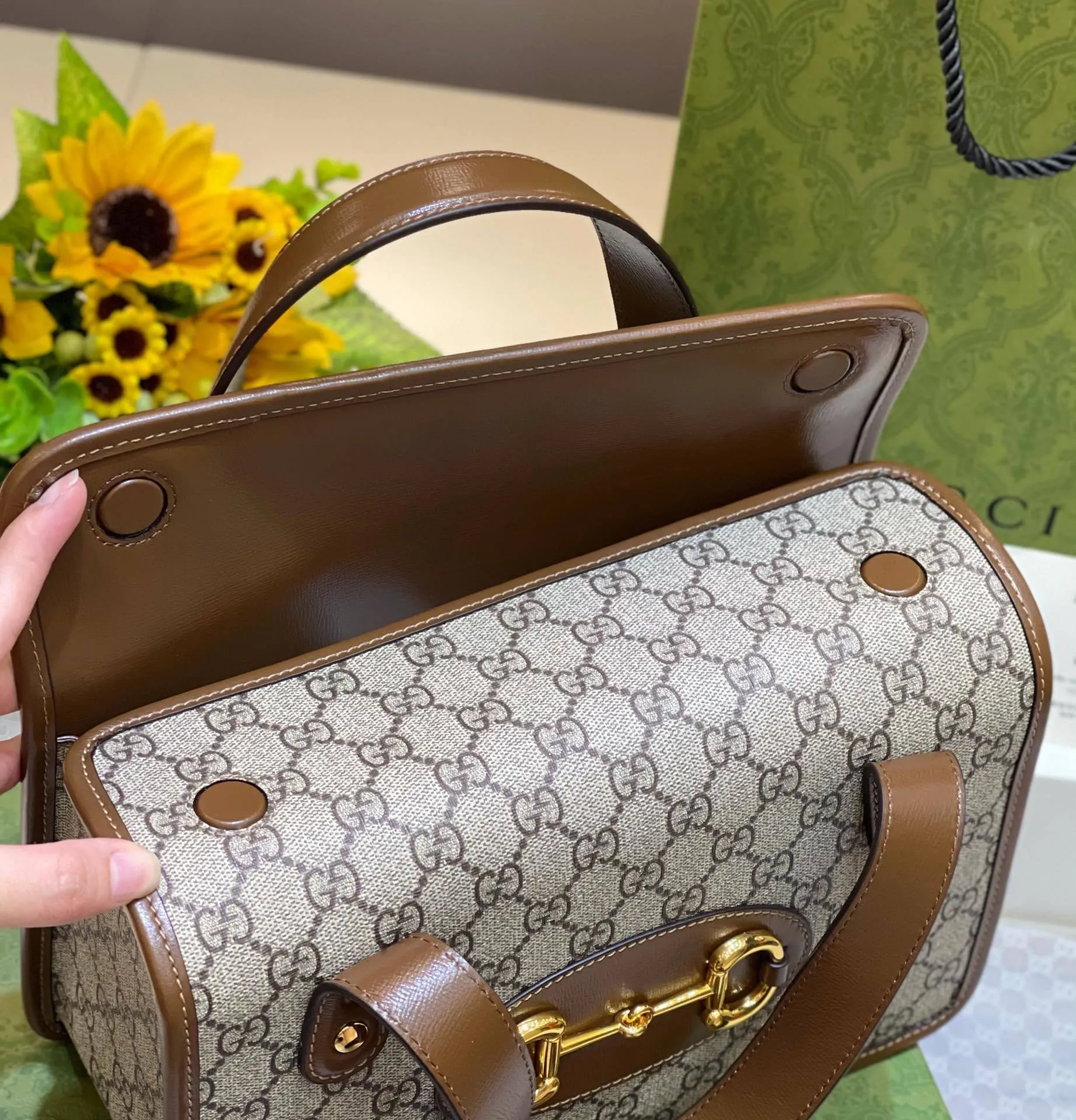 All categories Official website "Brand Women's Bags" Women's Bags 💙 GUCCI 2023 latest GUCCI crossbody bag