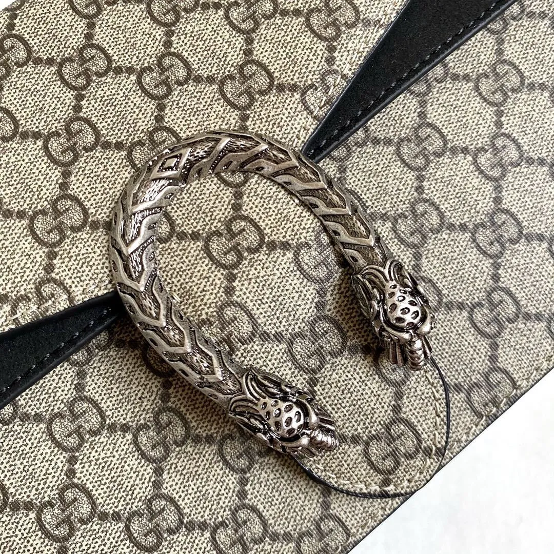 All categories Official website "Brand Women's Bags" Women's Bags 💙 GUCCI 2022 official new Gucci crossbody bag wholesale Original order quality 58002000 Size: 28-18-9Cm