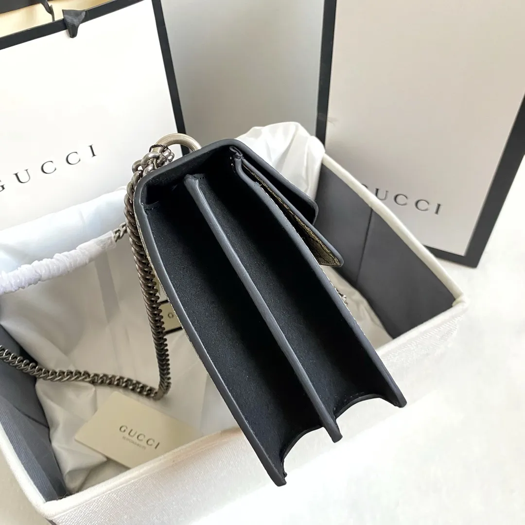 All categories Official website "Brand Women's Bags" Women's Bags 💙 GUCCI 2022 official new Gucci crossbody bag wholesale Original order quality 58002000 Size: 28-18-9Cm