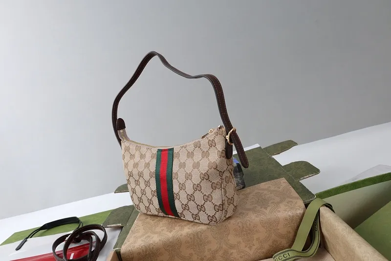 All categories Official website "Brand Women's Bags" Women's Bags 💙 GUCCI 2026 GUCCI new crossbody shoulder bag