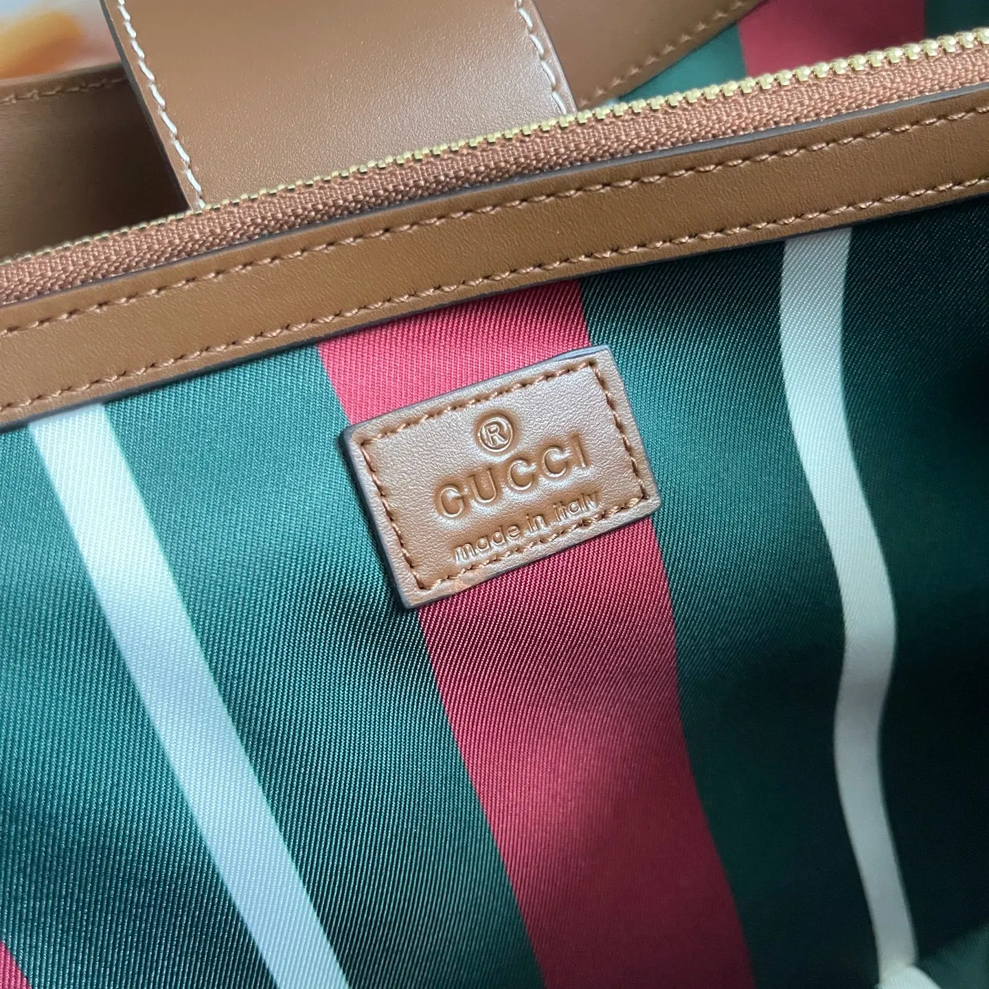 All Categories Official Website "Brand Women's Bags" Women's Bags 💙 GUCCI 2025 New GUCCI Crossbody Bag
