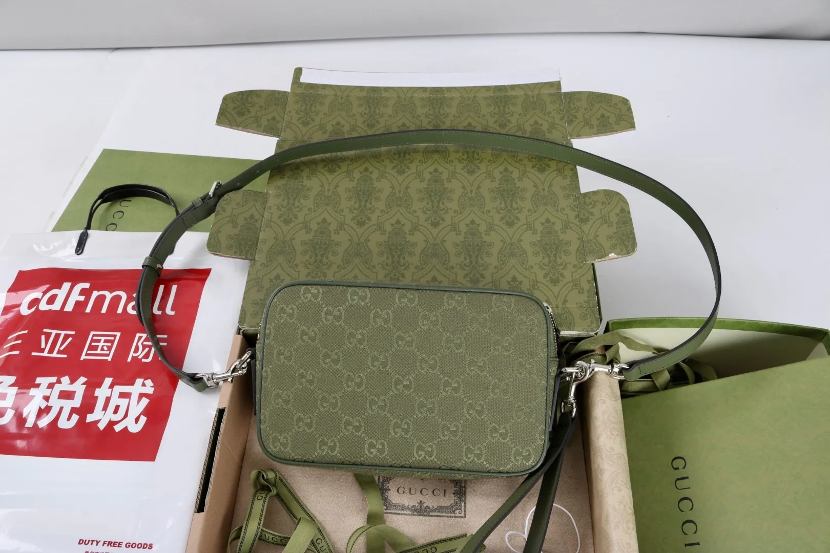 All Categories Official Website "Brand Women's Bags" Women's Bags 💙 GUCCI GUCCI 2026 New Classic GG Pattern Crossbody Bag