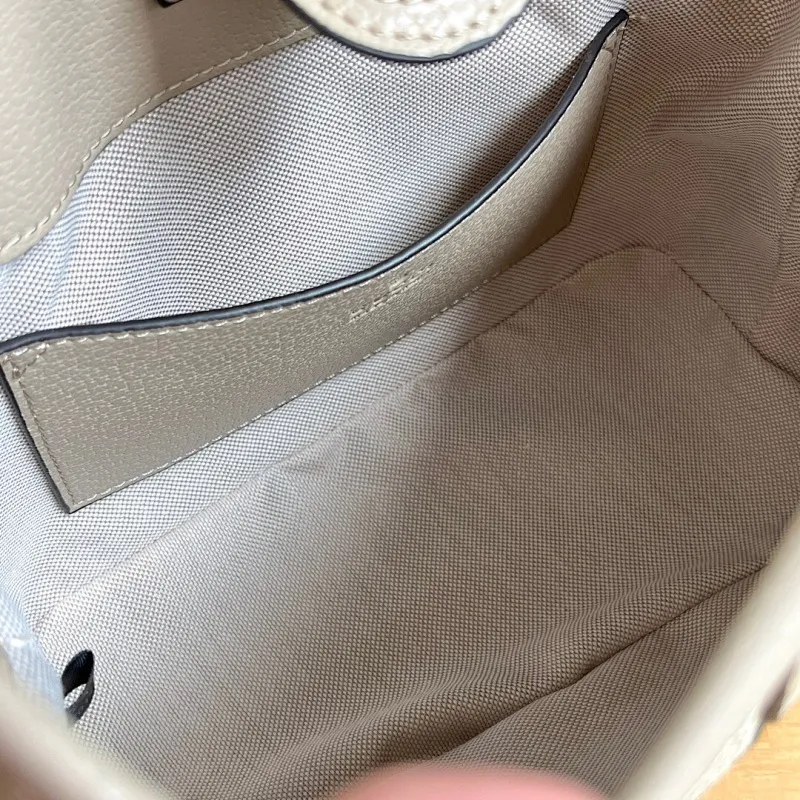 All Categories Official Website "Brand Women's Bags" Women's Bags 💙 GUCCI 2024 Official Website New GUCCI Underarm Bag