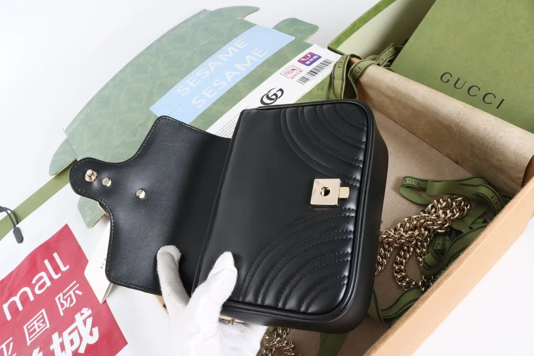 All Categories Official Website "Brand Women's Bags" Women's Bags 💙 GUCCI GUCCI 2026 New Classic GG Pattern Crossbody Bag